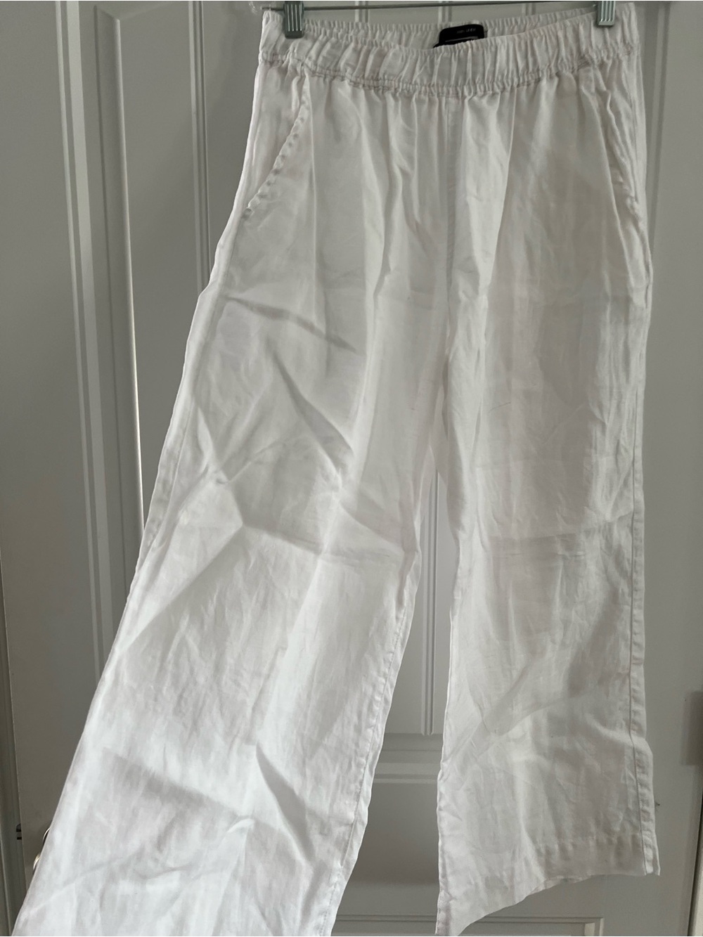Women’s White Elastic-Waist Casual Pants